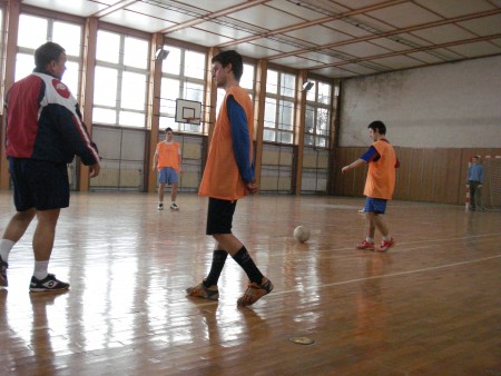 Prvé vítaztvo mladých nad starými